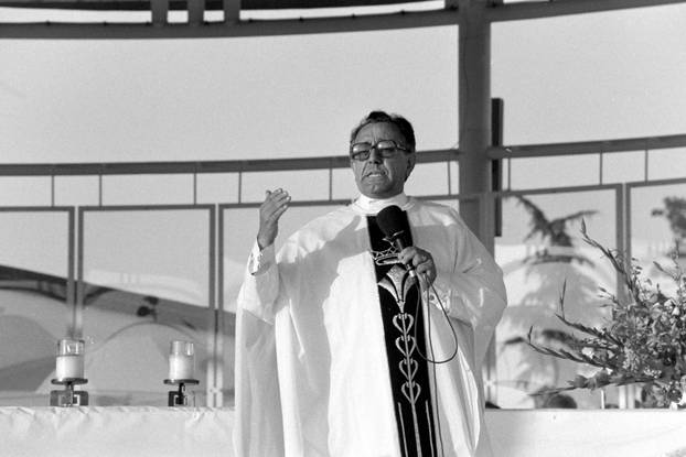 Brojni vjernici na obilježavanju 10. godišnjice ukazanja u Međurgorju, 25.6.1991.