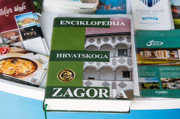 Zagreb: Manifestacija "100% Zagorsko" na Europskom trgu