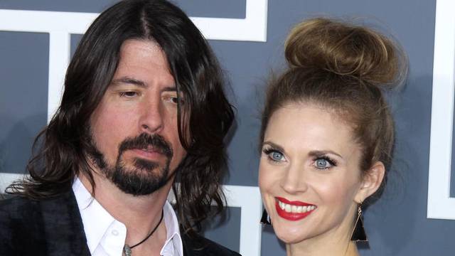 Dave Grohl Fathers Baby outside of his Marriage