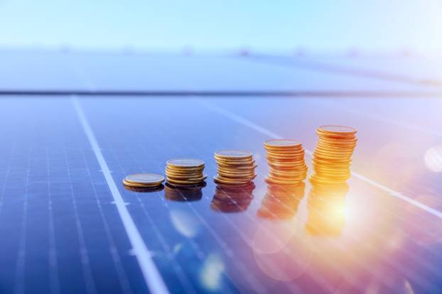 Money,Saved,By,Using,Energy,With,Solar,Panel