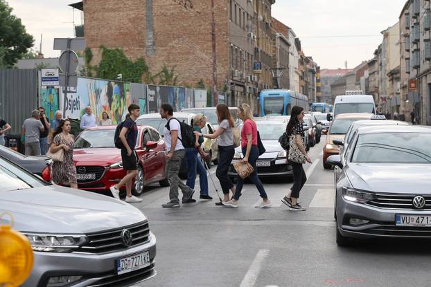 Zagreb: Prometni kaos u Ilici zbog rekonstrukcije vodoopskrbnog cjevovoda