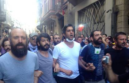 Prosvjednik veličanstveni: Čak je i Halit skandirao u Istanbulu
