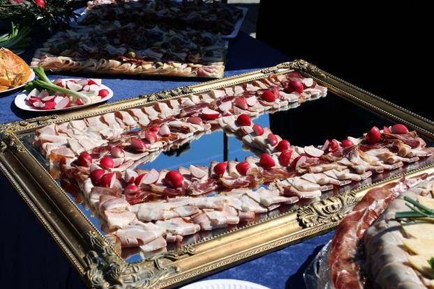 Šibenik: Podjela hrane na uskršnji ponedjeljak