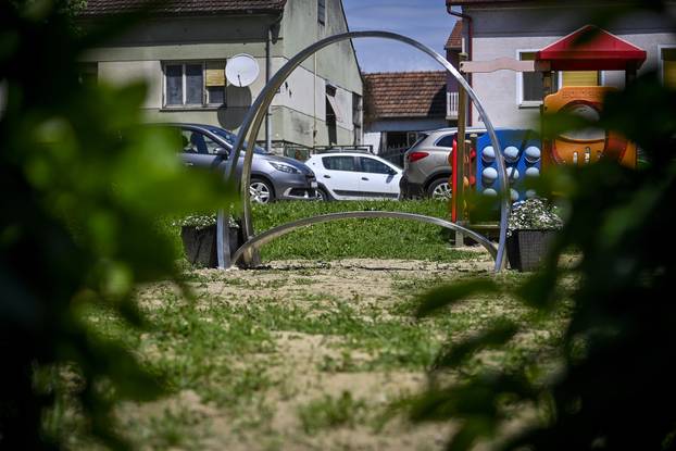 Daruvar: Igralište koje je posvećeno djevojčici Mireli, prvom djetetu stradalom u Domovinskom ratu