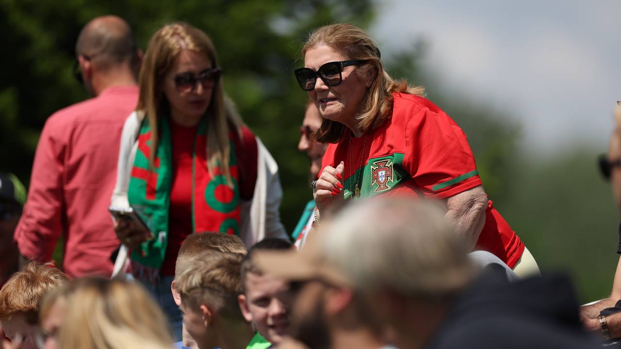 FOTO Majka jednog od najboljih nogometaša u povijesti stigla u Hrvatsku s posebnim razlogom