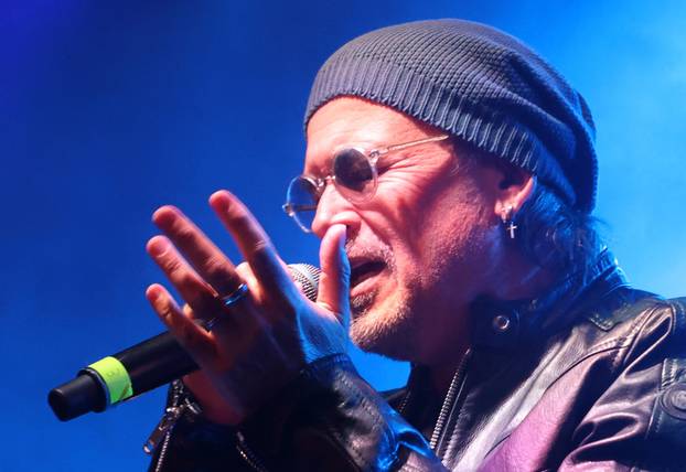 Šibenik: Koncertom Gibonnija započela 10. Adventura