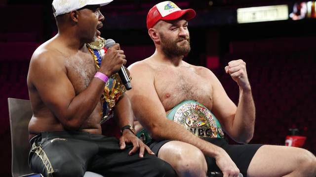 Tyson Fury v Deontay Wilder - WBC Heavyweight Title