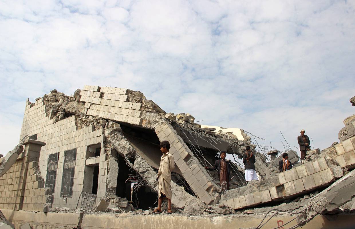 Koalicija predvođena Rijadom počela zračne udare na Jemen