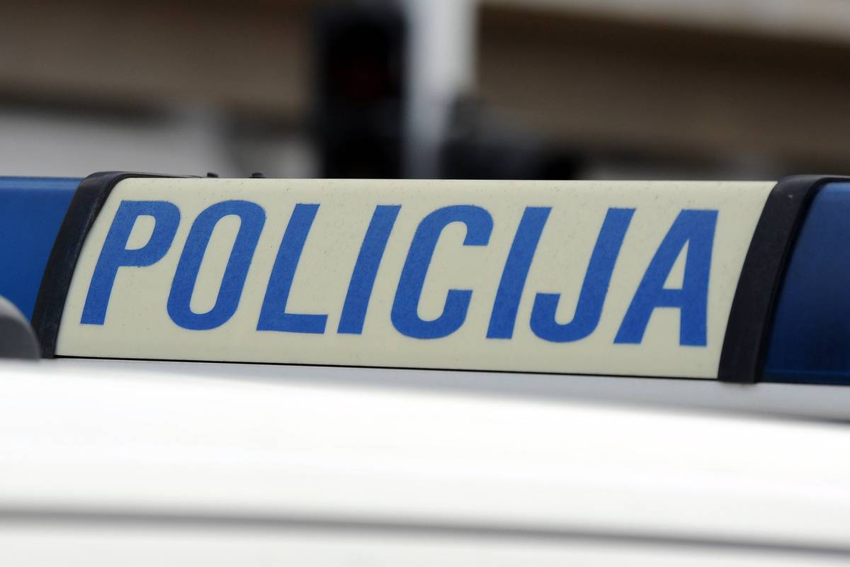 Bakica tukla medicinsku sestru sandalom i sada mora platiti 300 kuna za remećenje reda