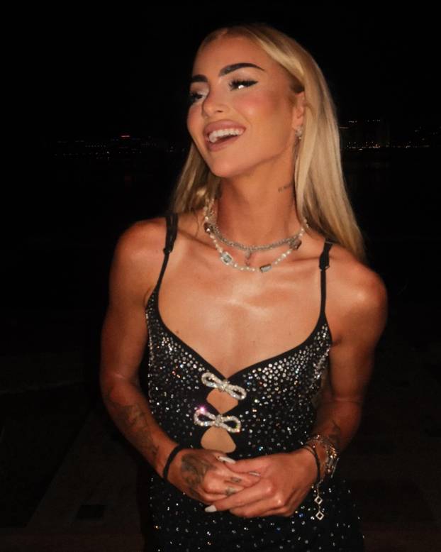 FOTO Alisha Lehmann 'zapalila' Oktoberfest; jedan detalj sve je otkrio o ljubavnom statusu...