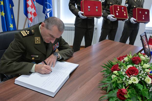 Zagreb: U organizaciji Hrvatskog generalskog zbora održana je komemoracija za Matu Laušića