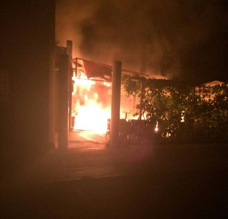 Mahniti piroman zapalio kafiće, policija ga zatekla tijekom noći