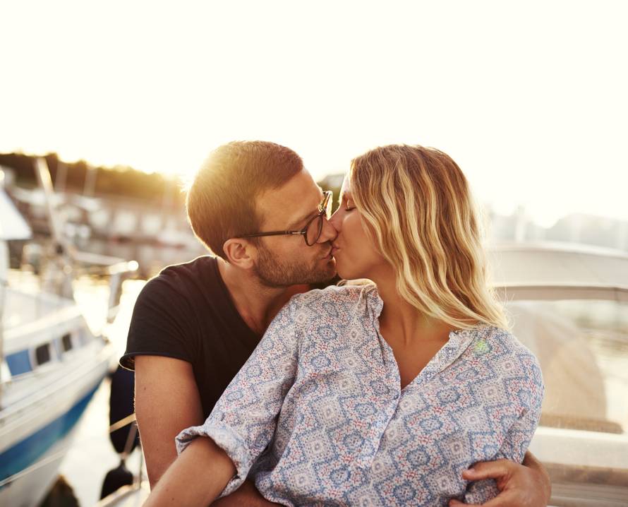 Tri strastvena horoskopska para koji su jači od svih oluja u vezi