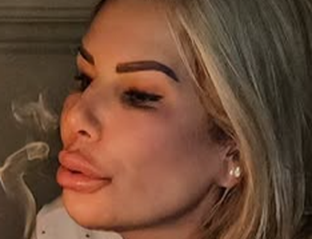 Gazdina kći ističe bujne usne, a ovako se mijenjala kroz godine