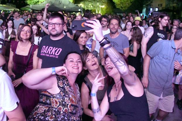 Koprivnica: Započeo je trodnevni RockLive Festival