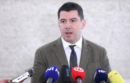 'Možda je vrijeme da DORH digne optužnicu protiv Vučića, koji je u Glini poticao pobunu'