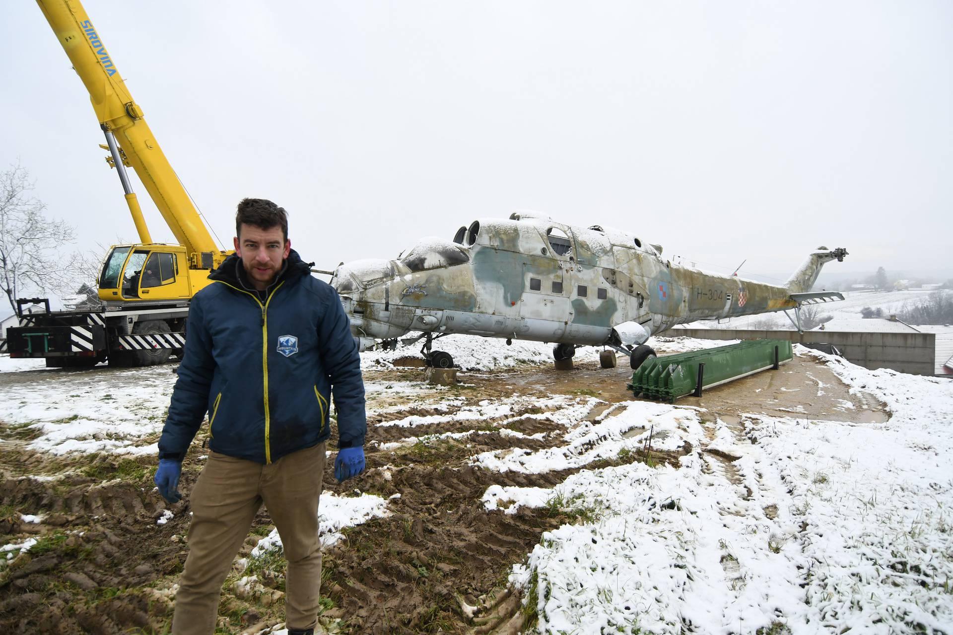 Bjelovar: Zrakoplov MiG 21 BIS i helikopter Mil Mi-24 dopremljeni u Kapelu gdje će biti turistička atrakcija