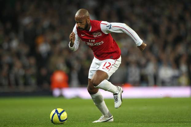 Soccer - FA Cup - Third Round - Arsenal v Leeds United - Emirates Stadium