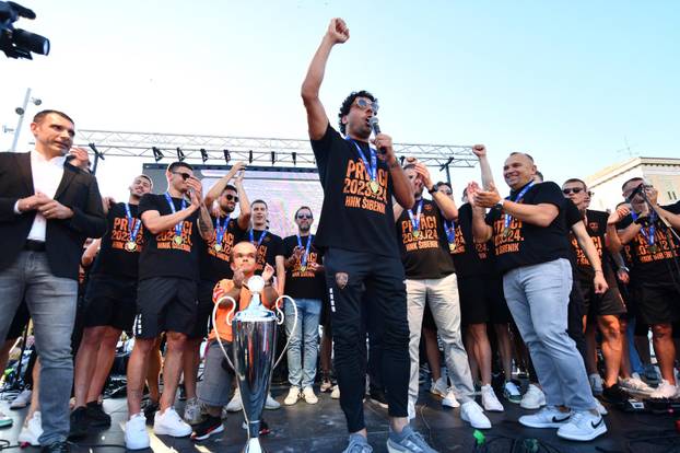 Šibenik: Sve?ani do?ek nogometaša Šibenika nakon povratka u Supersport HNL