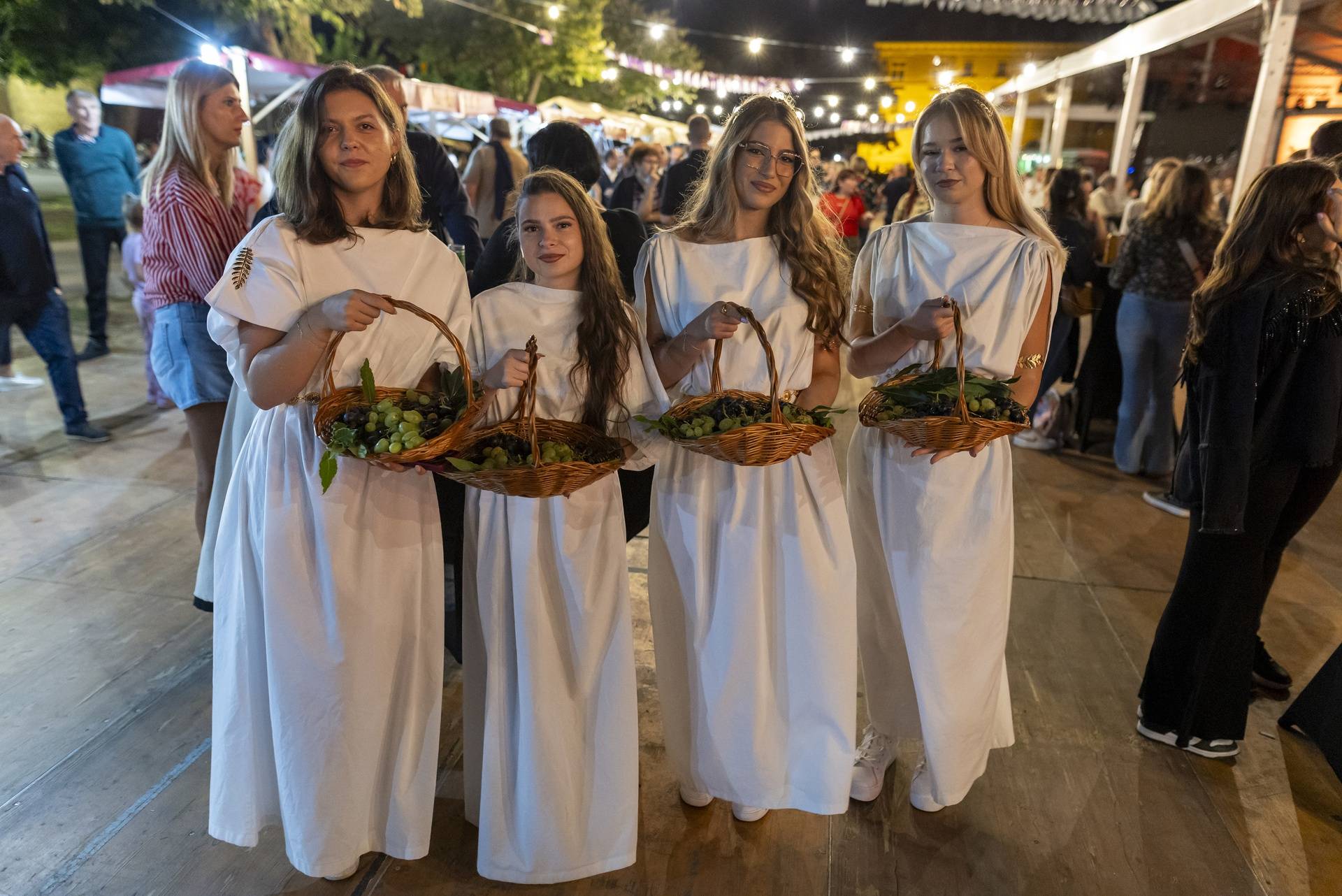 Ilok: Otvorenje 58. Iločke berbe grožđa