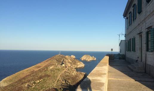 Ma, gdje je to? Tu nema signala za mobitel, od ljepote ti se plače