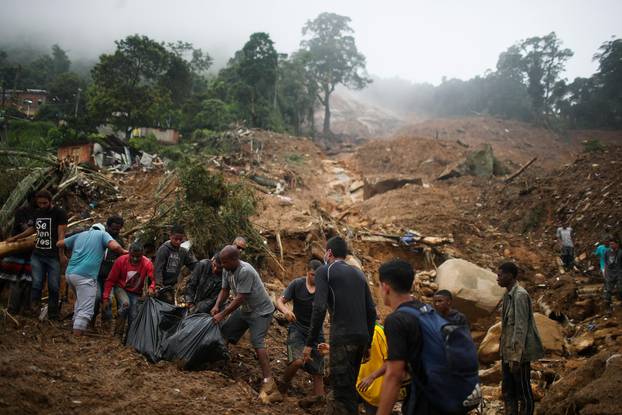 Aftermath of a mudslide at Morro da Oficina