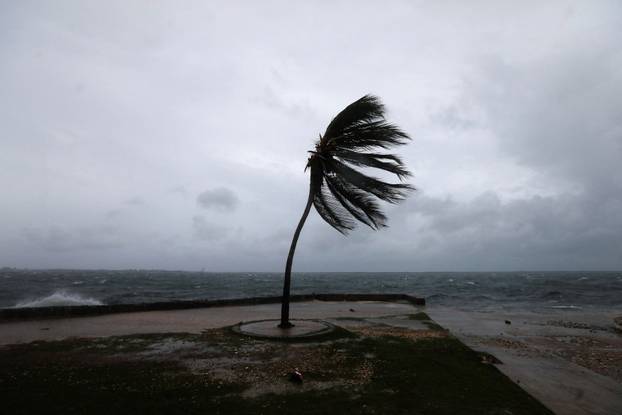 Hurricane Melissa approaches, in Jamaica