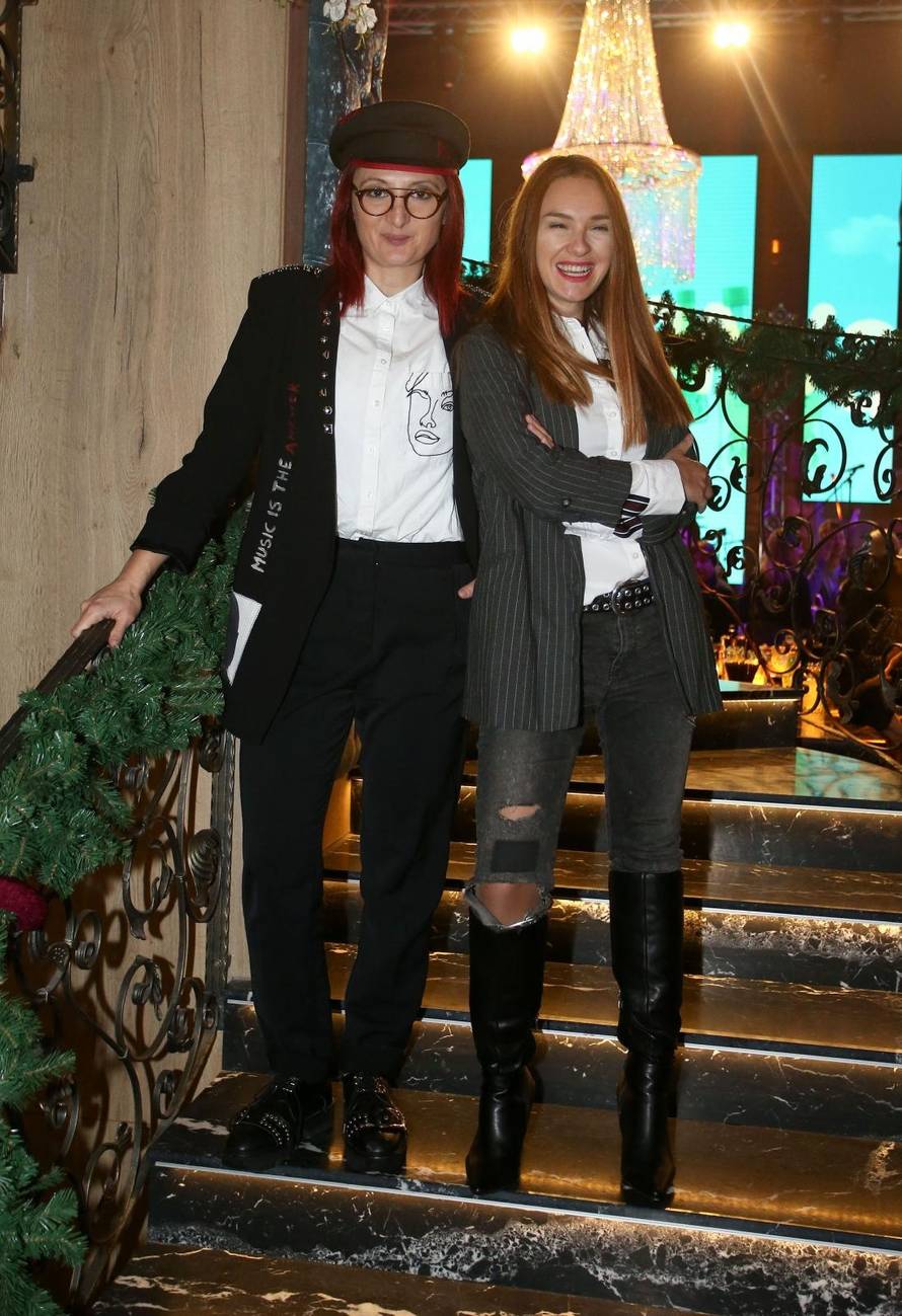 Domenica izdala album, a Rađa nosila torbu od 18 tisuća kuna