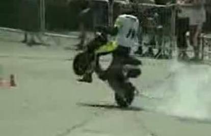 Mladiću na motociklističkoj utrci pobjegao - motocikl