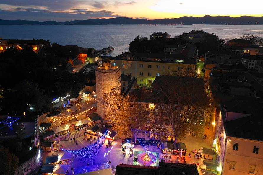 Znate li koji grad ima prvi adventski sajam bez plastike?