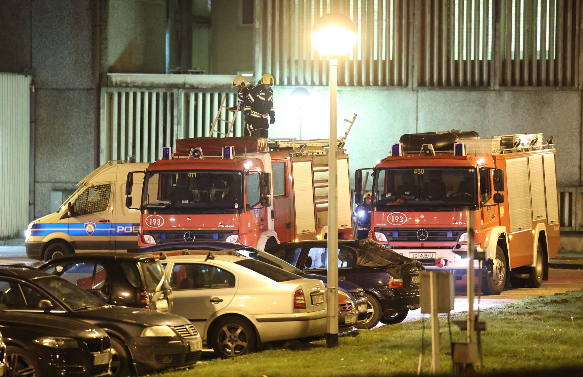 Drama u Remetincu: Pokušavao pobjeći pa zapeo na žici? Došli su ga spašavati vatrogasci