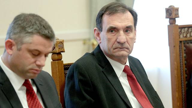 Radman smijenjen, Kovačić je predložen za novog ravnatelja