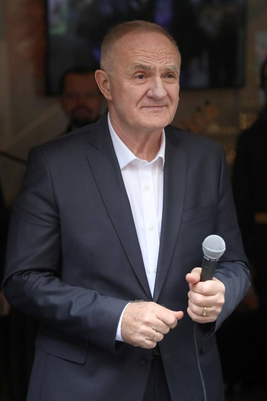 Zagreb: Mate Bulić družio se s građanima i najavio svoju turneju Ja sam na te ponosan