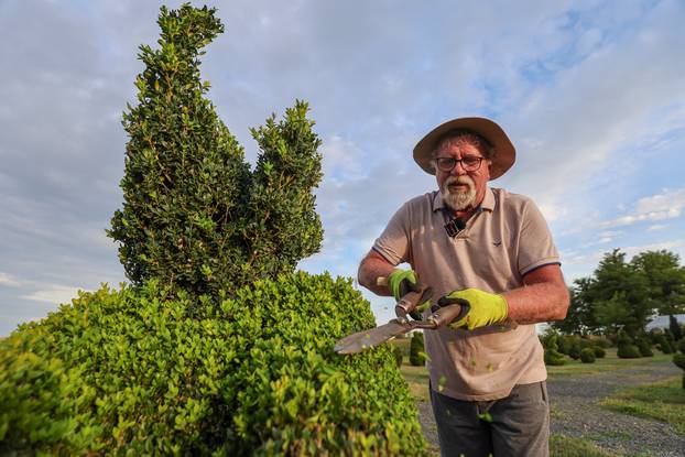 Bajkoviti vrt u srcu Međimurja: Prvi i jedini Topiary park u Hrvatskoj krije se u Sračincu