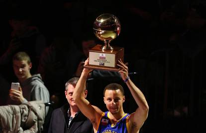 Stephen Curry osvojio naslov najkorisnijeg igrača NBA lige