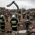 Deset mrtvih civila izvučeno iz ruševina Borodjanke. Zelenski: Najgore zločine tek treba otkriti