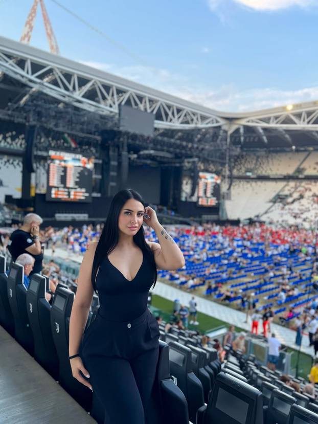 FOTO Obožava 'staru damu', a ona je mlada senzacija! Za njom ludi cijela Italija i svi juventini