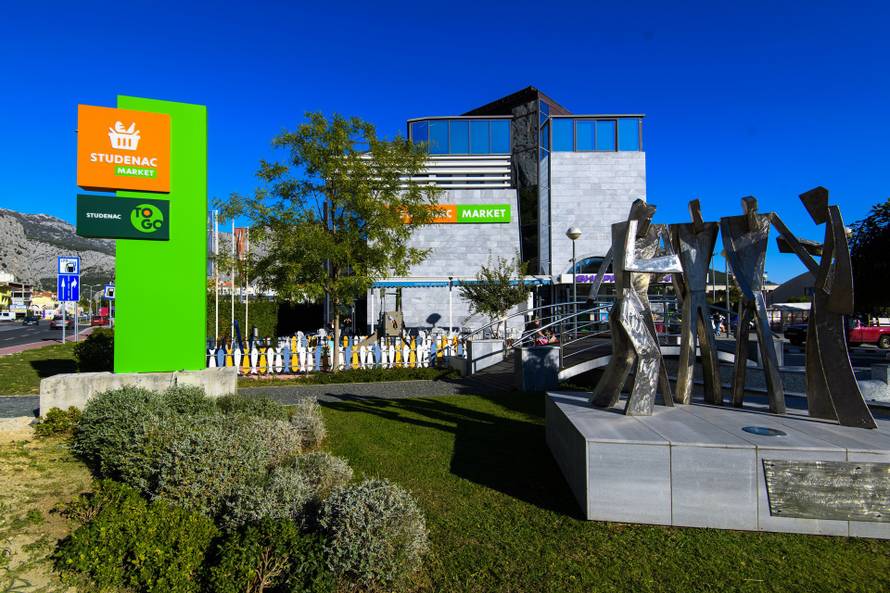 Omis, 22102020 - Trgovacki lanac Studenac