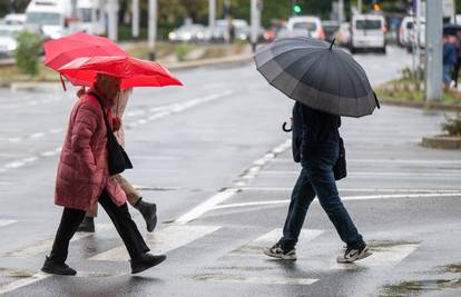 Grmljavinsko nevrijeme, olujna bura i obilna kiša. Temperature padaju, alarm za cijelu zemlju!