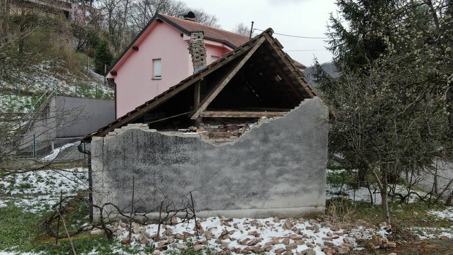 Prizori užasa iz zraka: Ovo su domovi iz epicentra potresa...