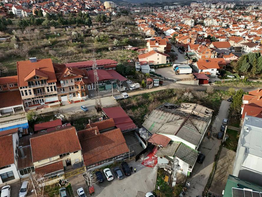 Fire in a night club resulting in casualties, in Kocani