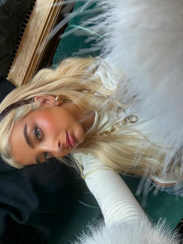 FOTO Živi lifestyle na kojem joj svi zavide: Mlada dizajnerica nakita izgradila uspješni brend