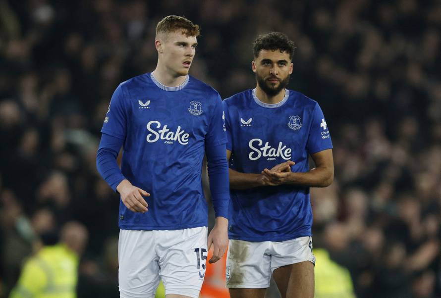 Premier League - Everton v Aston Villa