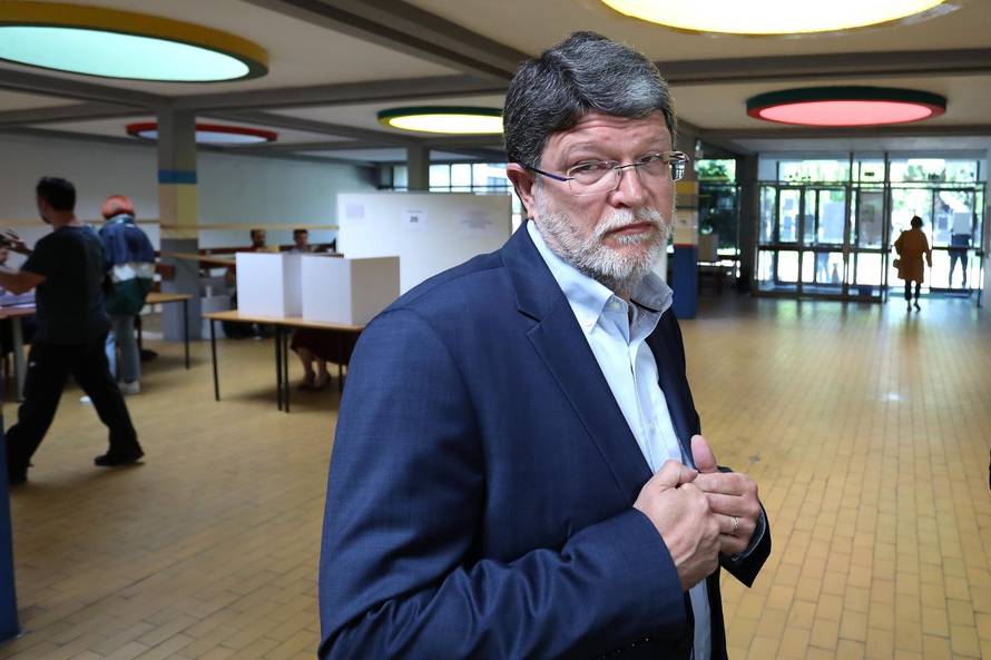 U Europskom parlamentu su hrvatski zastupnici pozvali na izmjenu izbornog zakona BiH