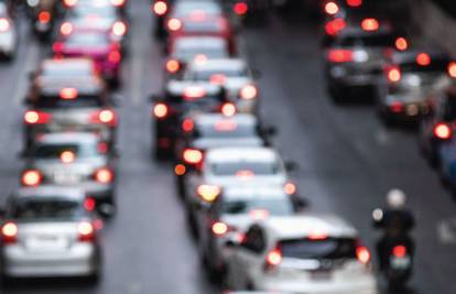 Taxi prijevoz u poslovnom svijetu: može li smanjiti troškove poslovanja?