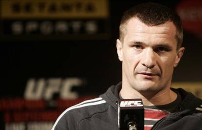 FOTO Legendarni Cro Cop slavi jubilarni 50. rođendan!  Sjetite se njegove slavne karijere...