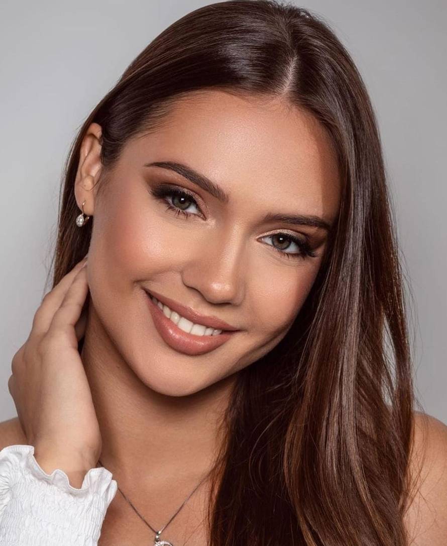 Finale Miss Universe je za dva dana, a ovako je naša Arijana Podgajski predstavila Zagorje
