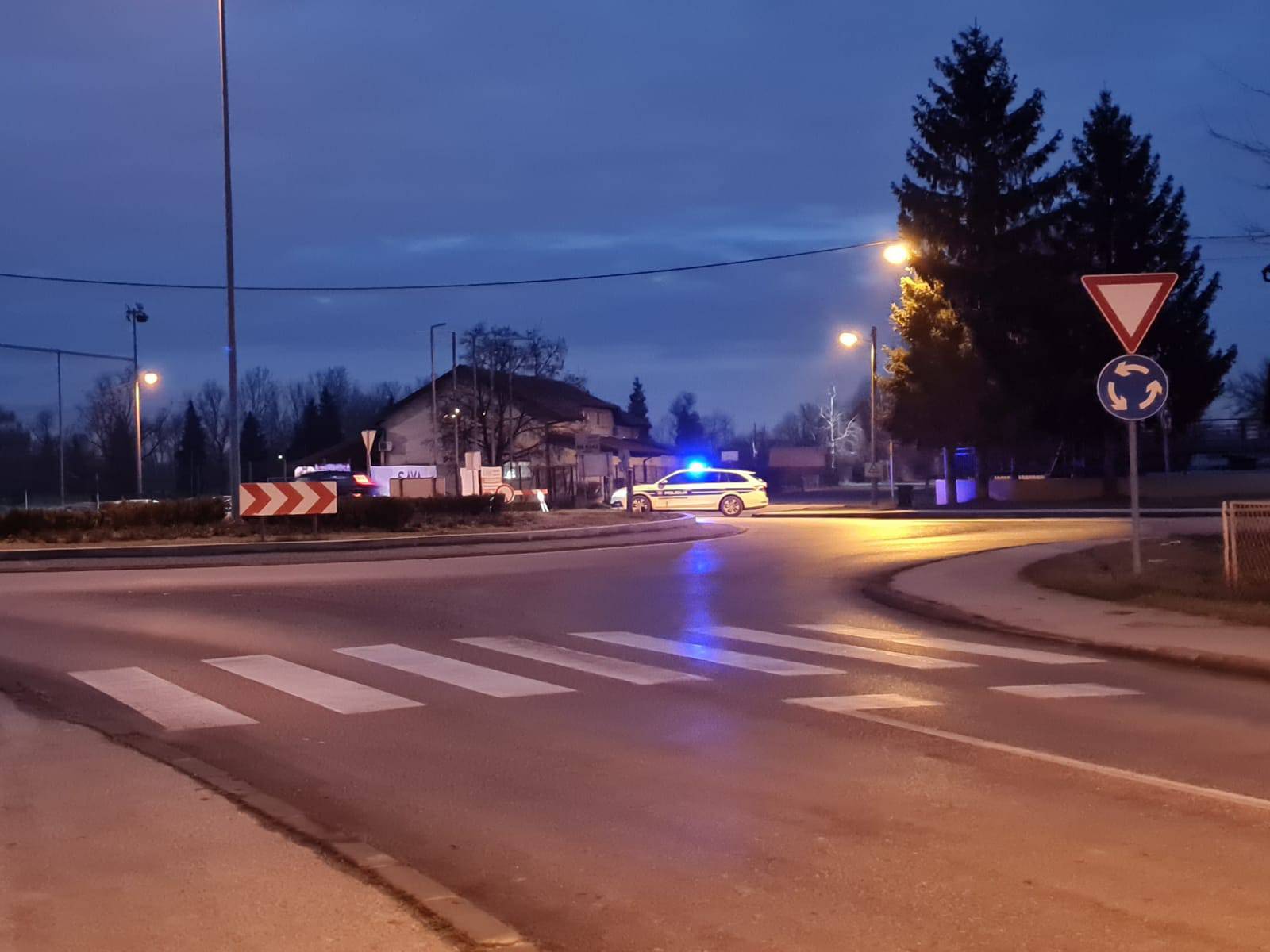 VIDEO Što sa smećem? Radnici Čistoće dolaze kamionima do Jakuševca, neki ne žele ući