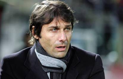 Legenda Antonio Conte (41) i službeno novi trener Juvea