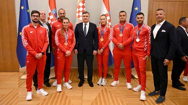 FOTO Pogledajte kako je Zoran Milanović dočekao hrvatske sportaše s medaljama oko vrata